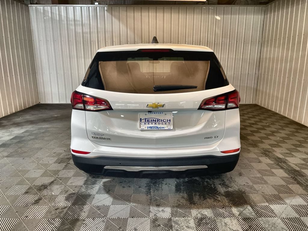 Used 2023 Summit White Chevrolet LT image 7