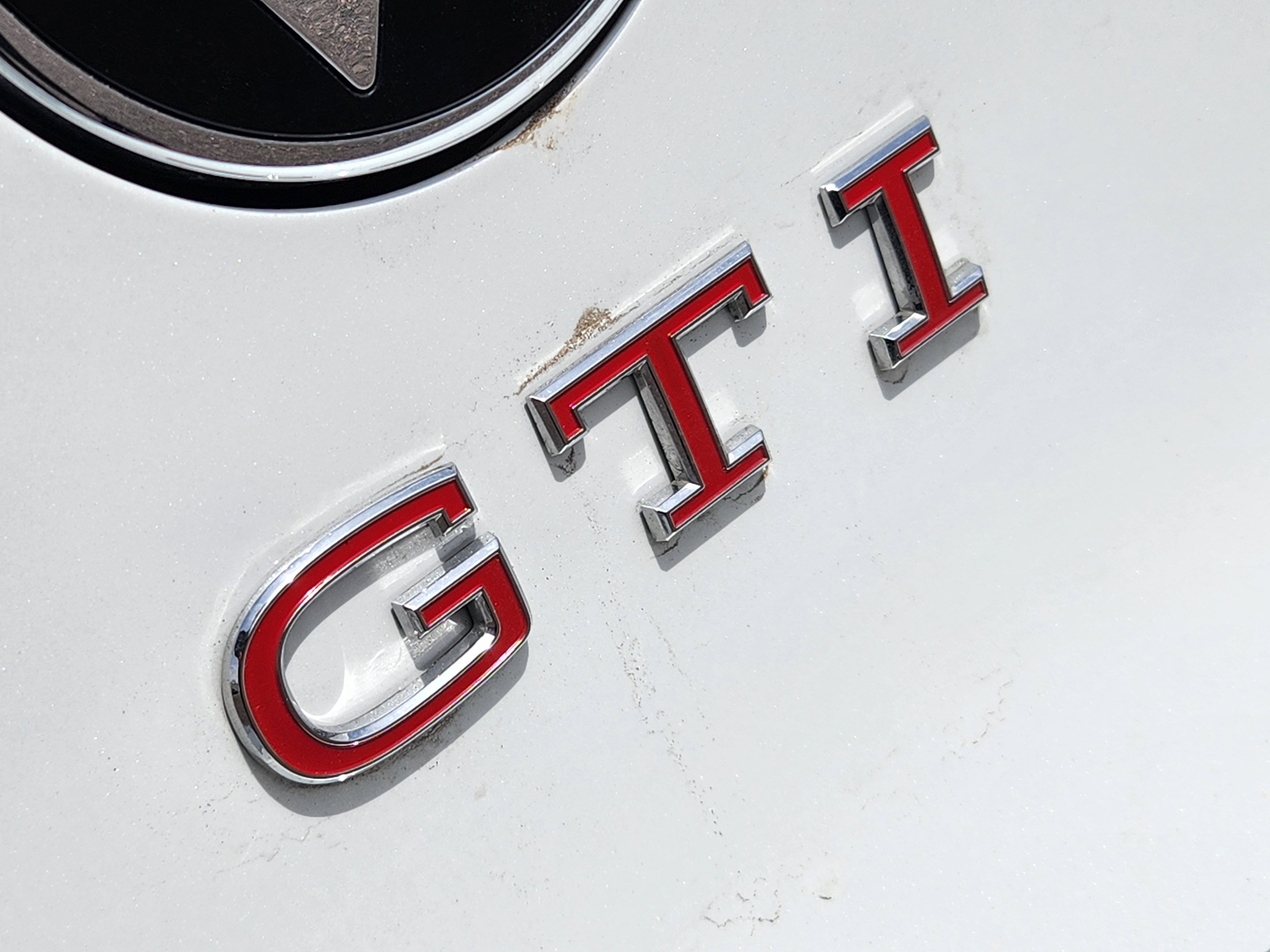 2025 Volkswagen Golf GTI SE - Photo 9