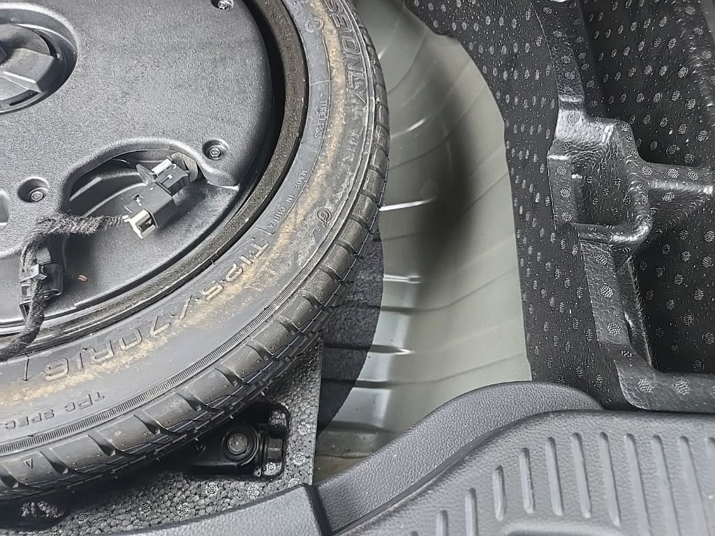 Used 2016 Black Chevrolet LTZ image 89