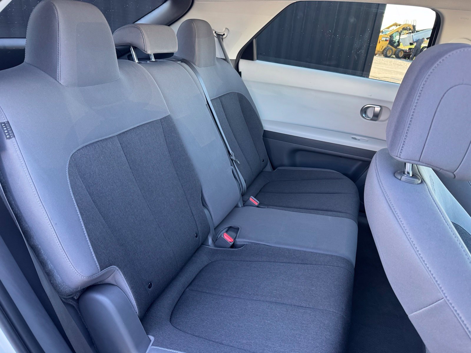 Used 2024 White Hyundai SEL image 13