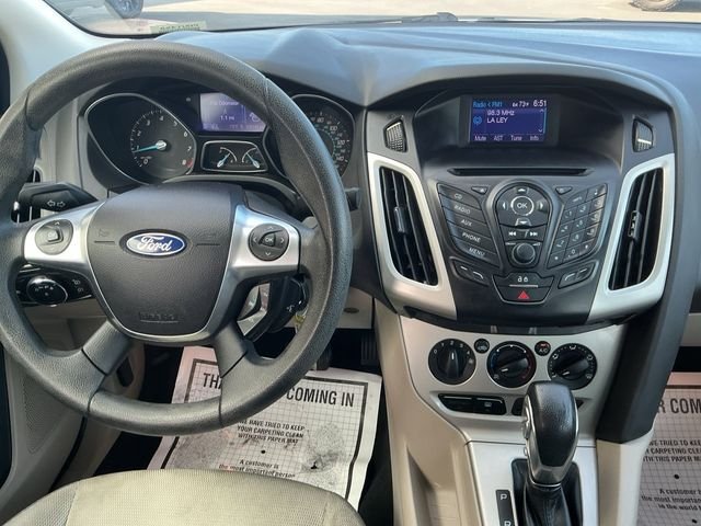 Used 2012 White Ford SE image 14