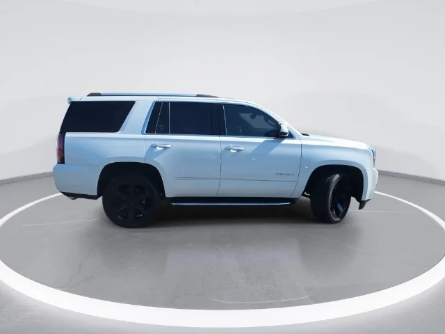 Used 2019 White GMC Denali image 9