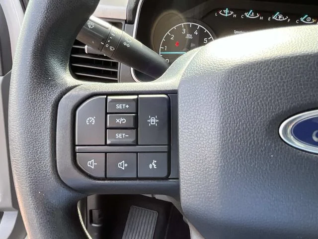 Used 2023 White Ford XLT image 34