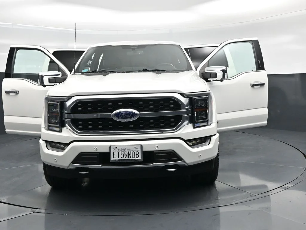 Used 2023 White Ford Platinum image 31