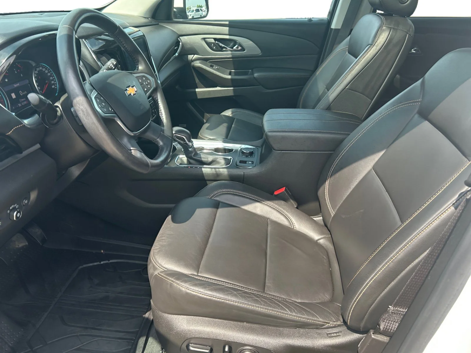 Used 2021 White Chevrolet LT True North AWD image 14