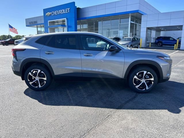 2026 Chevrolet Trax RS - Photo 3
