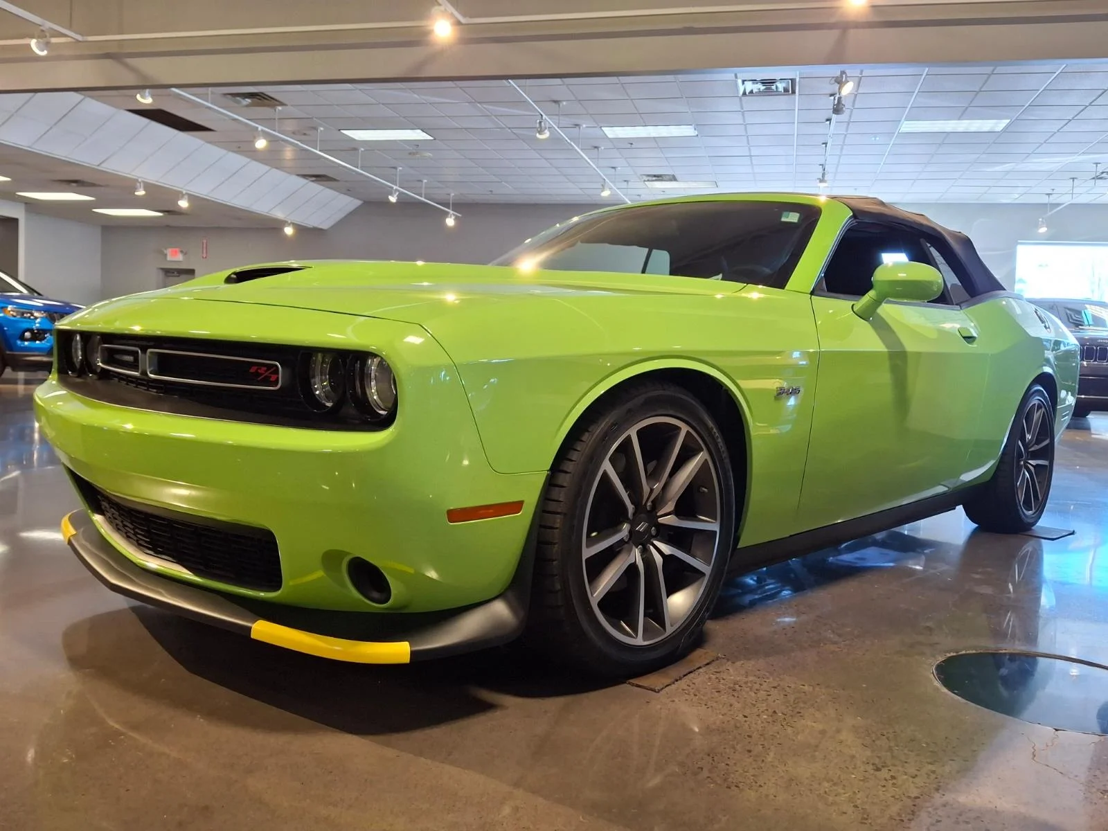 2023 Dodge Challenger R/T's photo