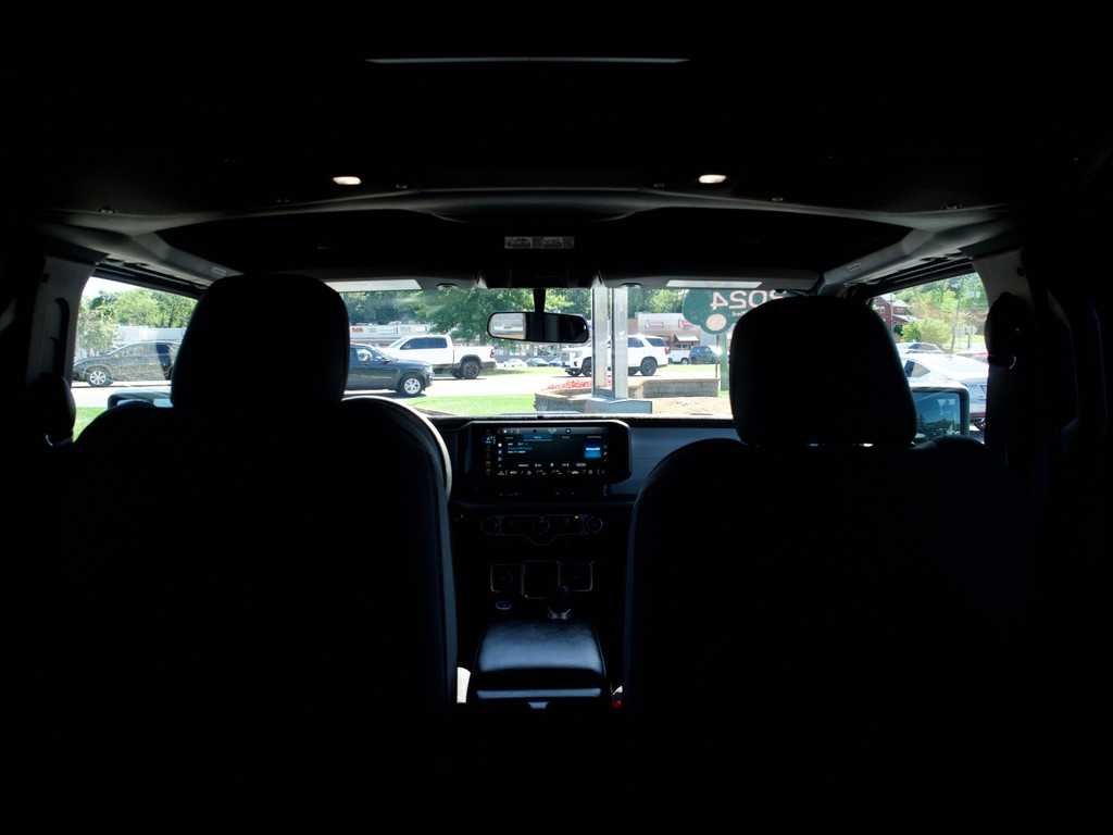 2024 Jeep Wrangler 4-Door Sport - Photo 34