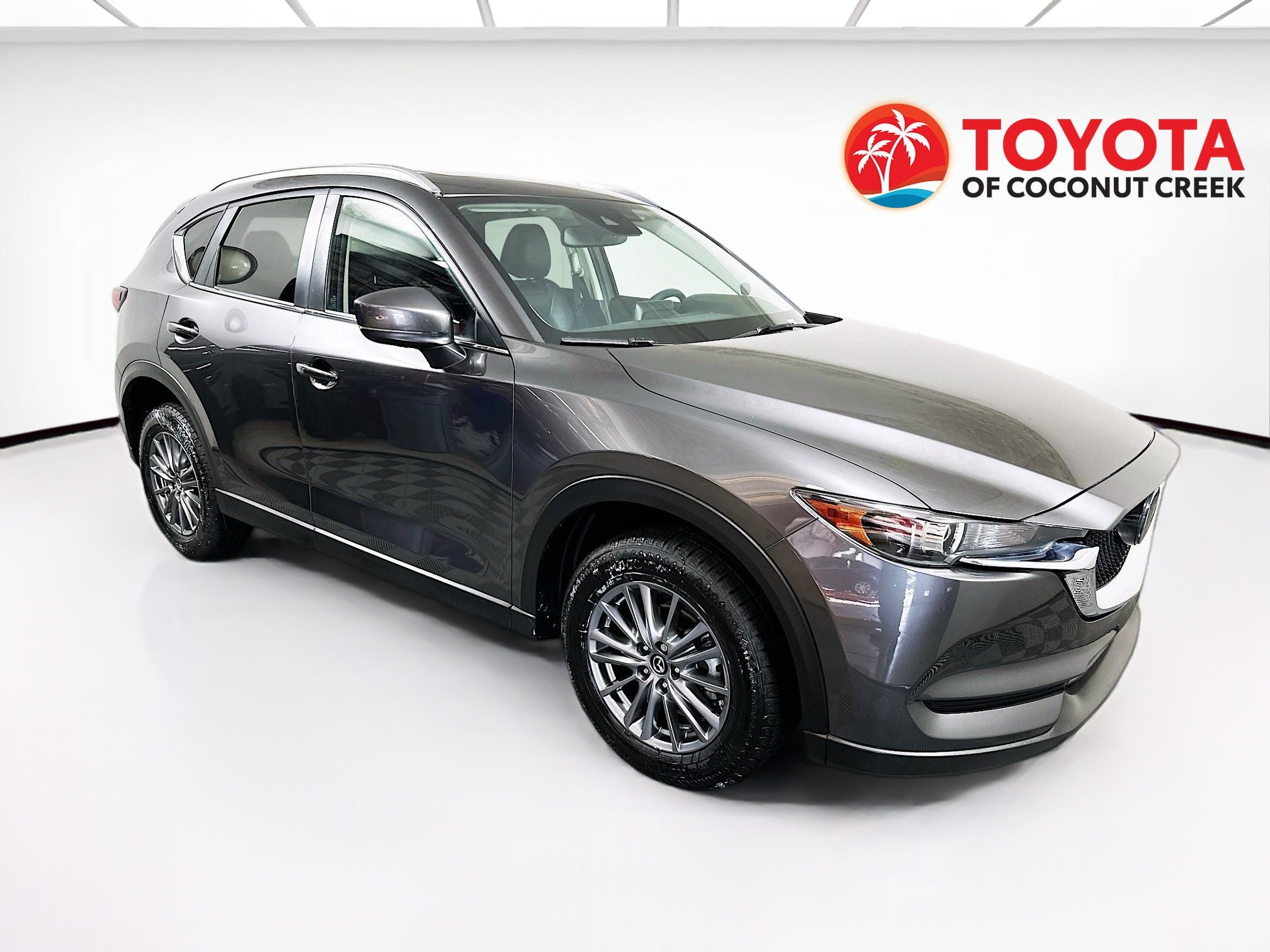 2019 Mazda CX-5 Touring Auto's photo