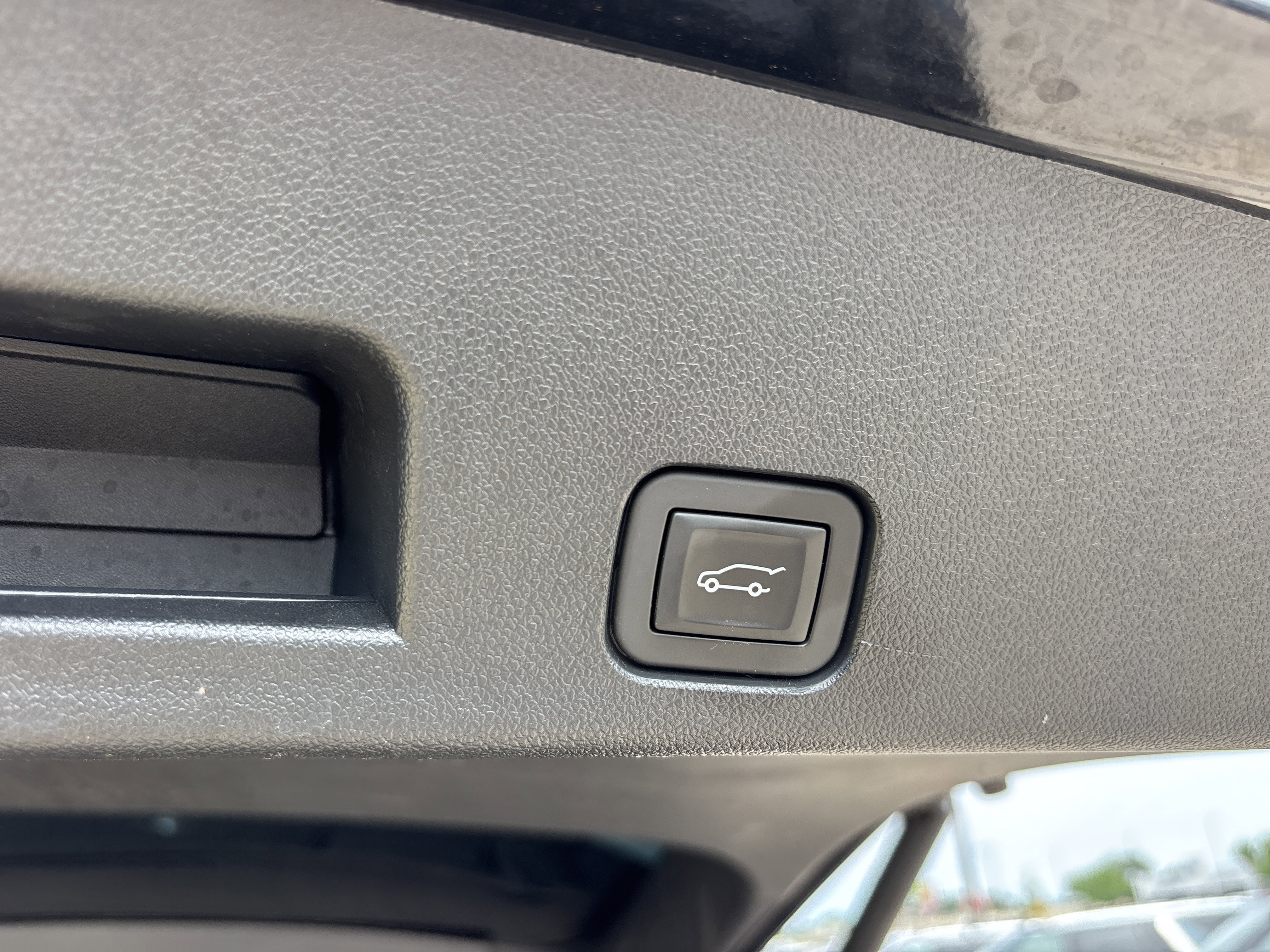 Used 2024 Mosaic Black Metallic Chevrolet LT image 8