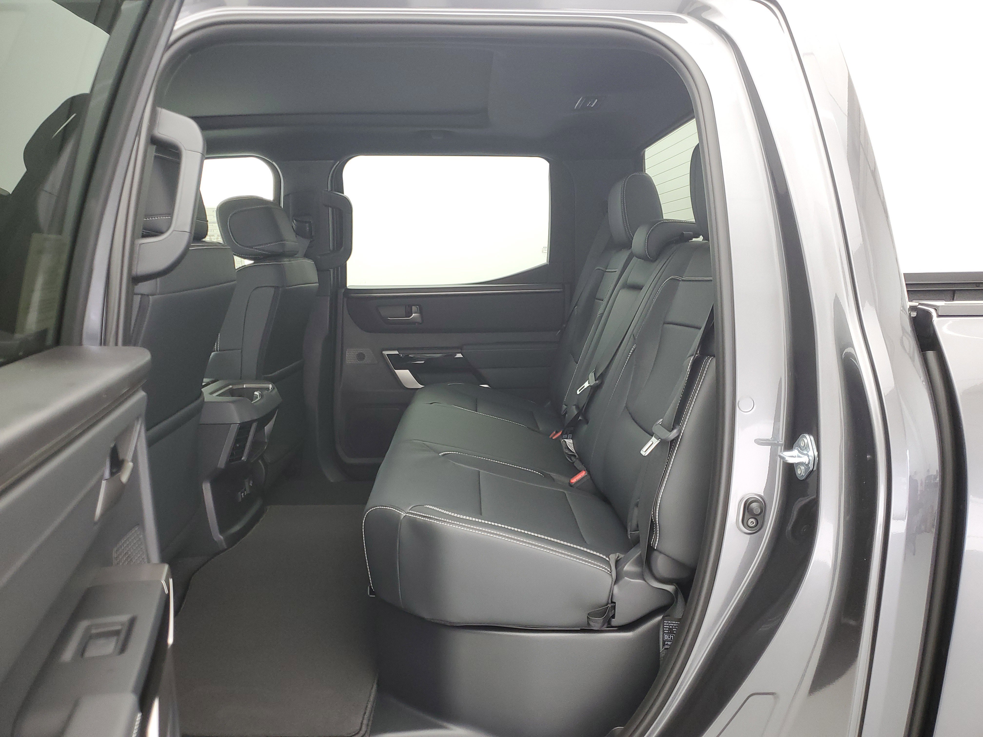 2026 Toyota Tundra Limited - Photo 13