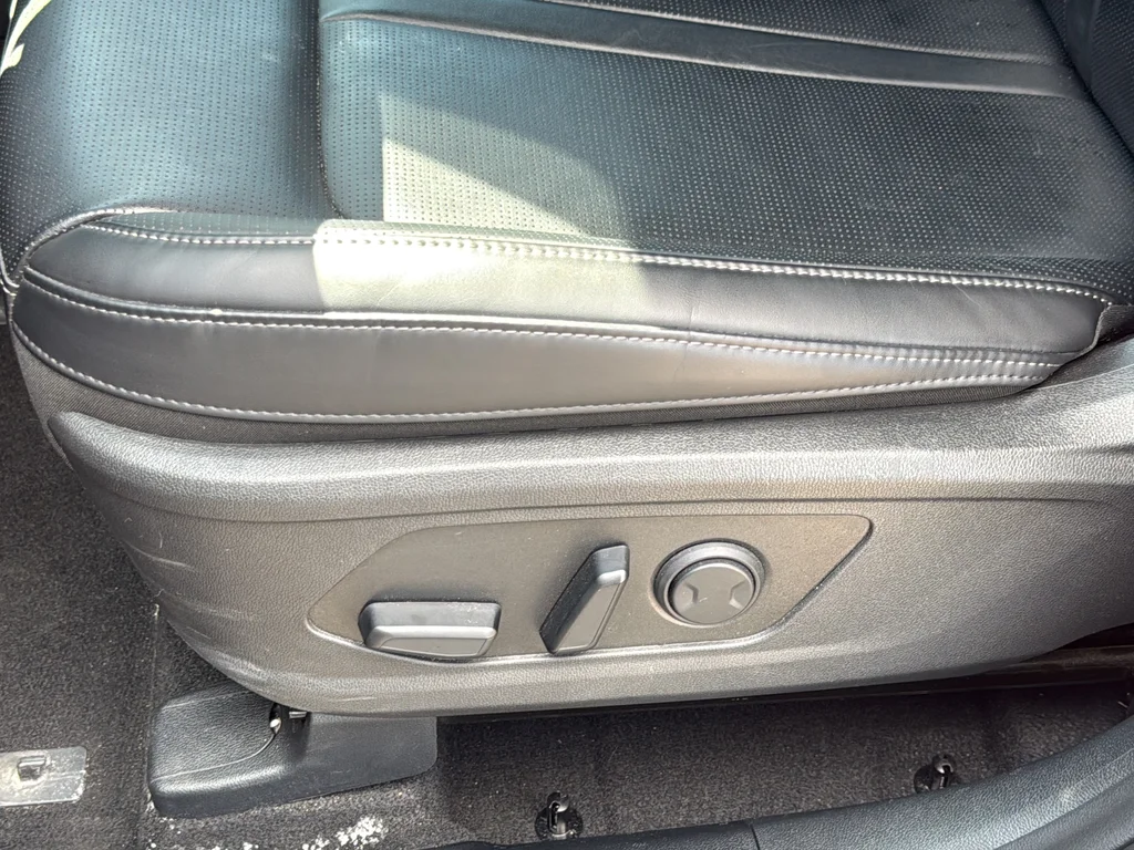 Certified Used 2025 Black Kia EX image 18