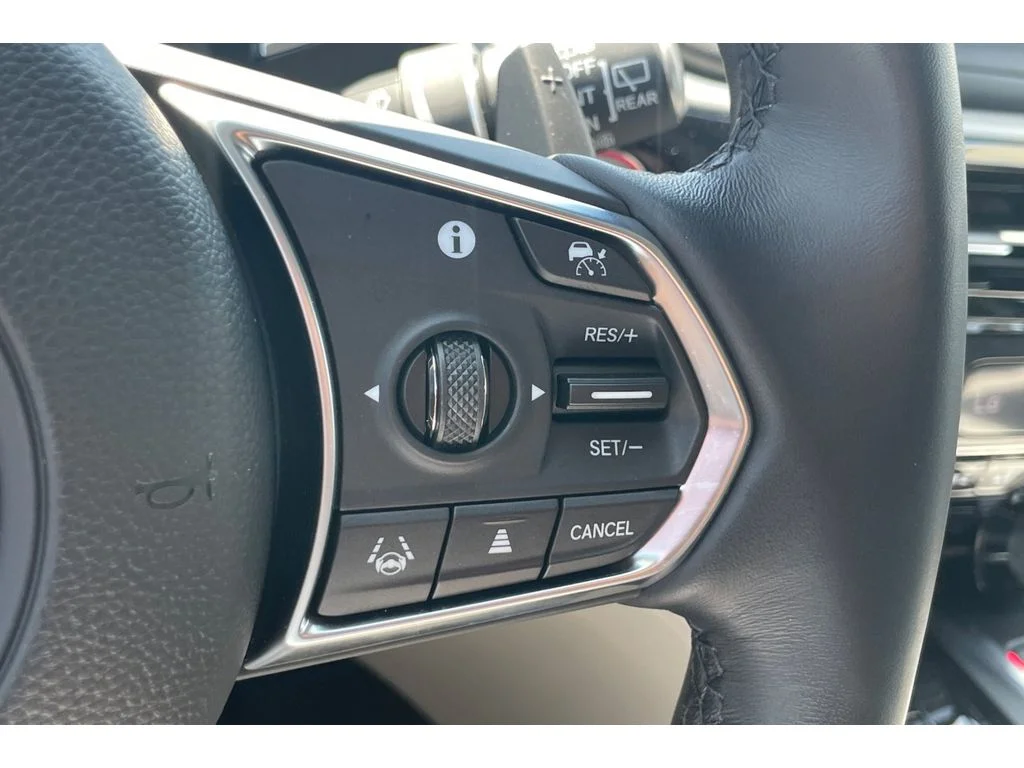 Used 2026 SOLAR SILVER ME Acura w/Technology Package image 38