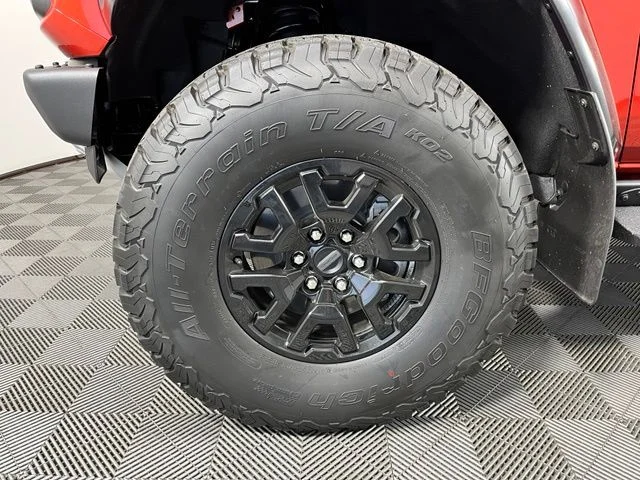 Used 2024 Red Ford Raptor image 14
