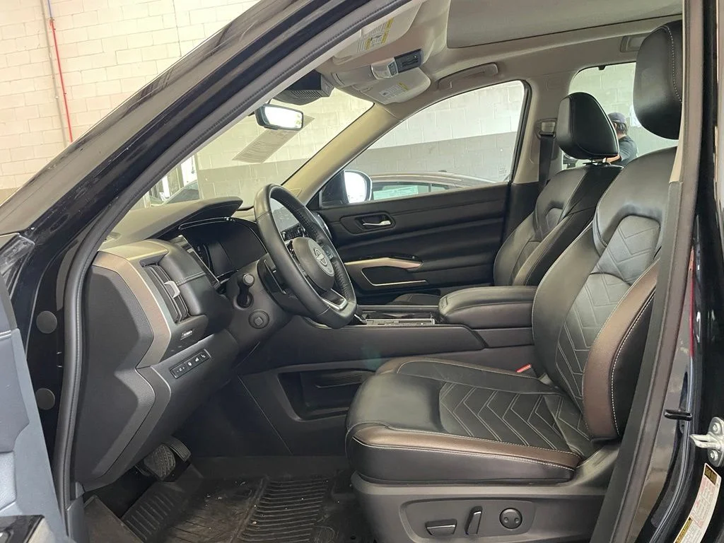 Certified Used 2024 Black Nissan Platinum image 10