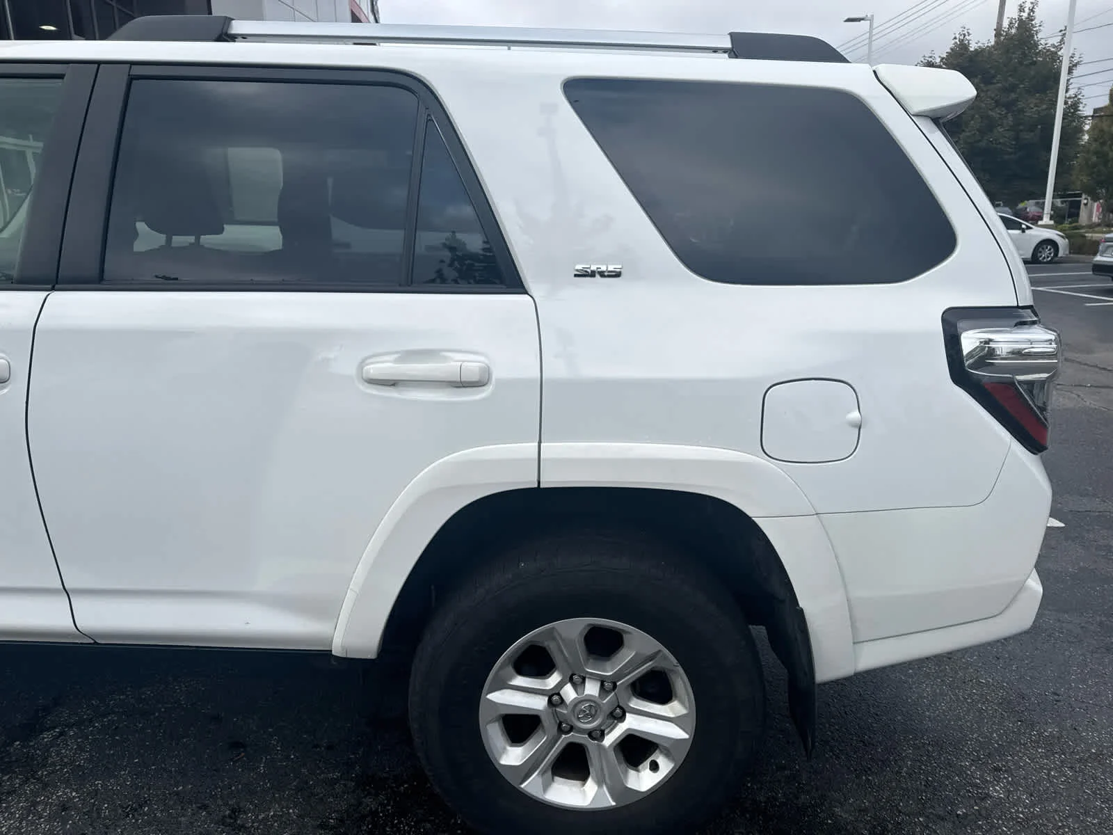 Used 2024 Ice Cap Toyota SR5 image 6