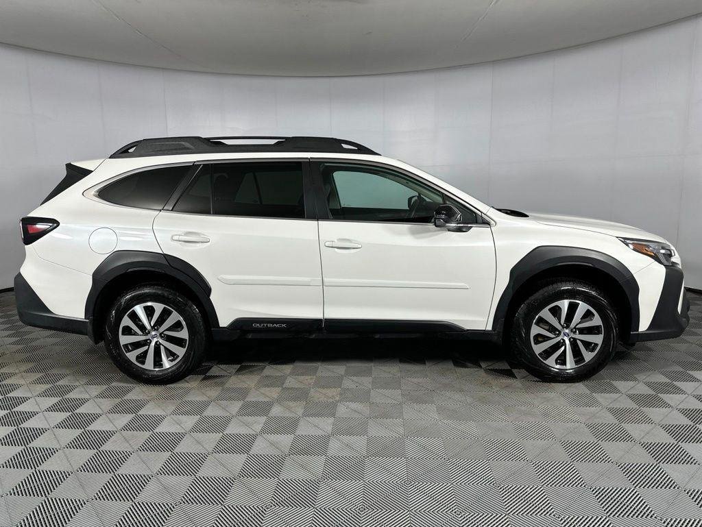 Used 2025 Crystal White Pearl Subaru Premium image 27