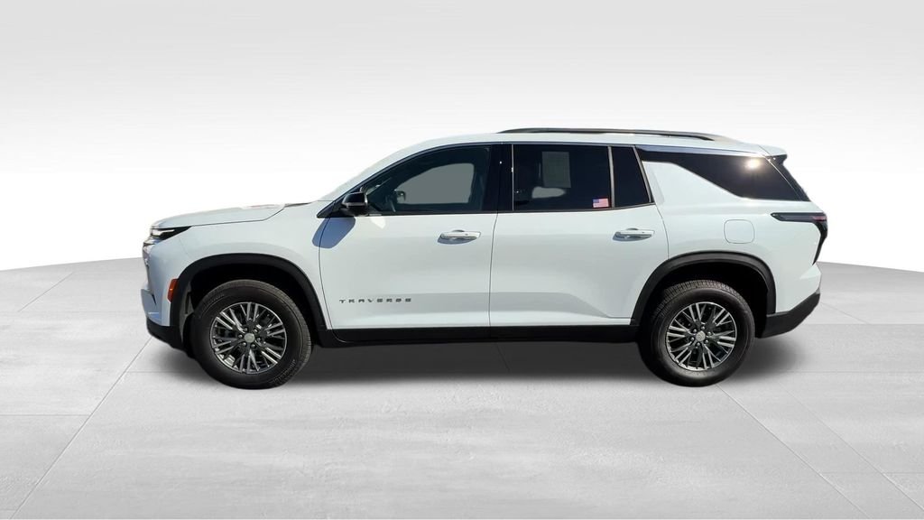 Used 2026 White Chevrolet LT image 3