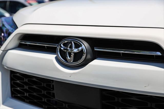 Certified Used 2023 ICE CAP Toyota  image 12