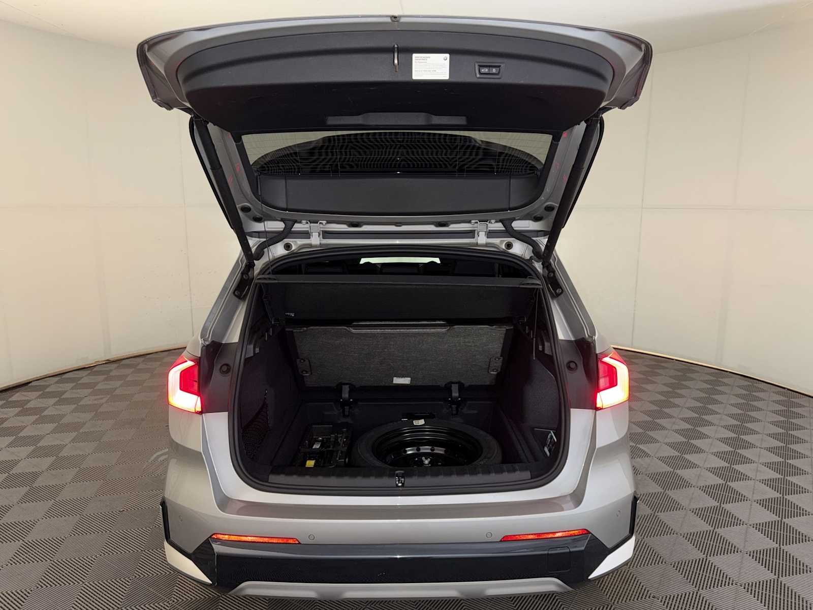 2024 BMW X1 28i - Photo 22