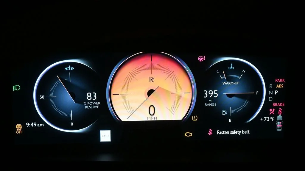 New 2027 Black Rolls-Royce  image 16