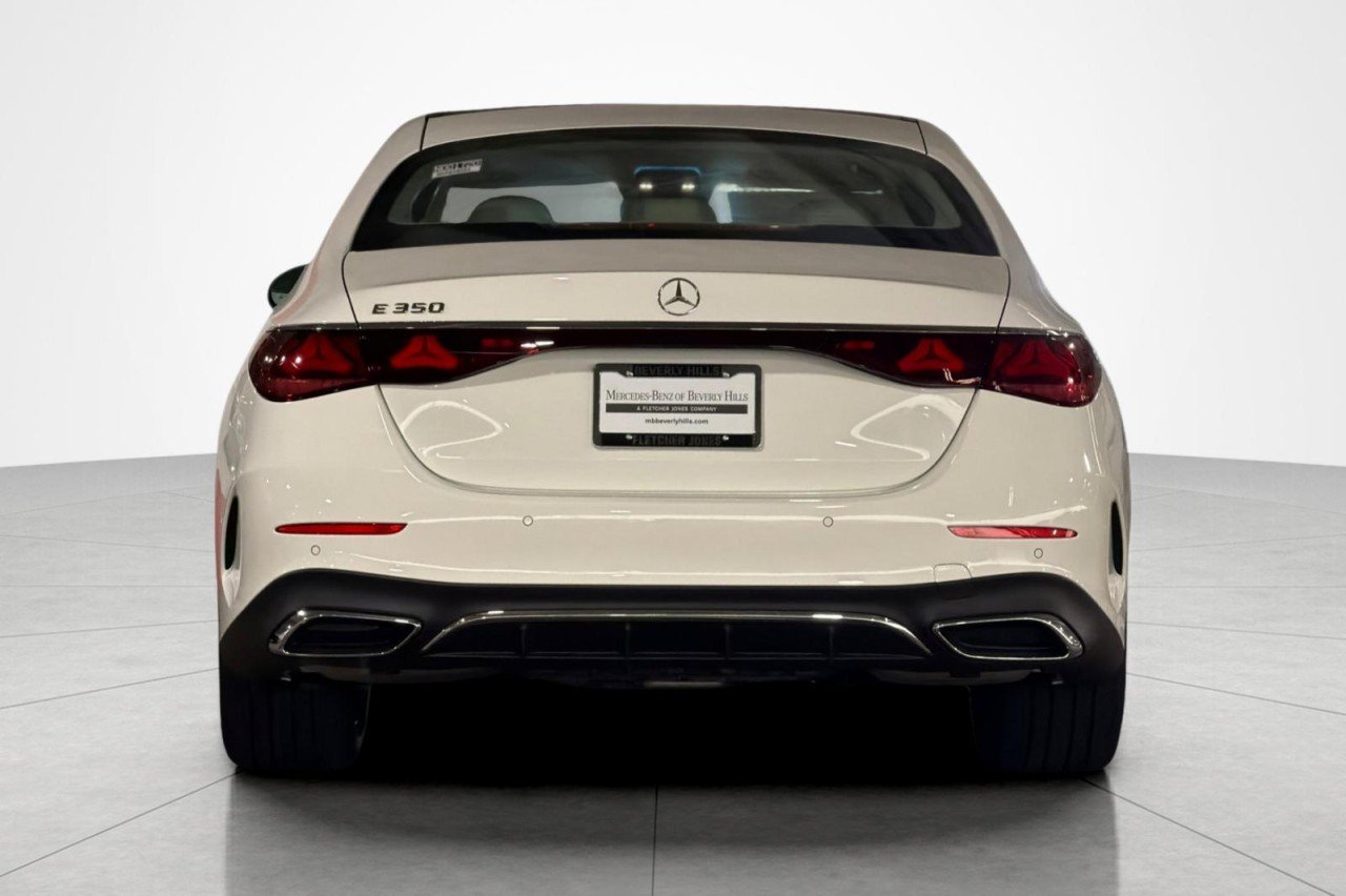 New 2027 Polar White Mercedes-Benz E 350 RWD Sedan image 4
