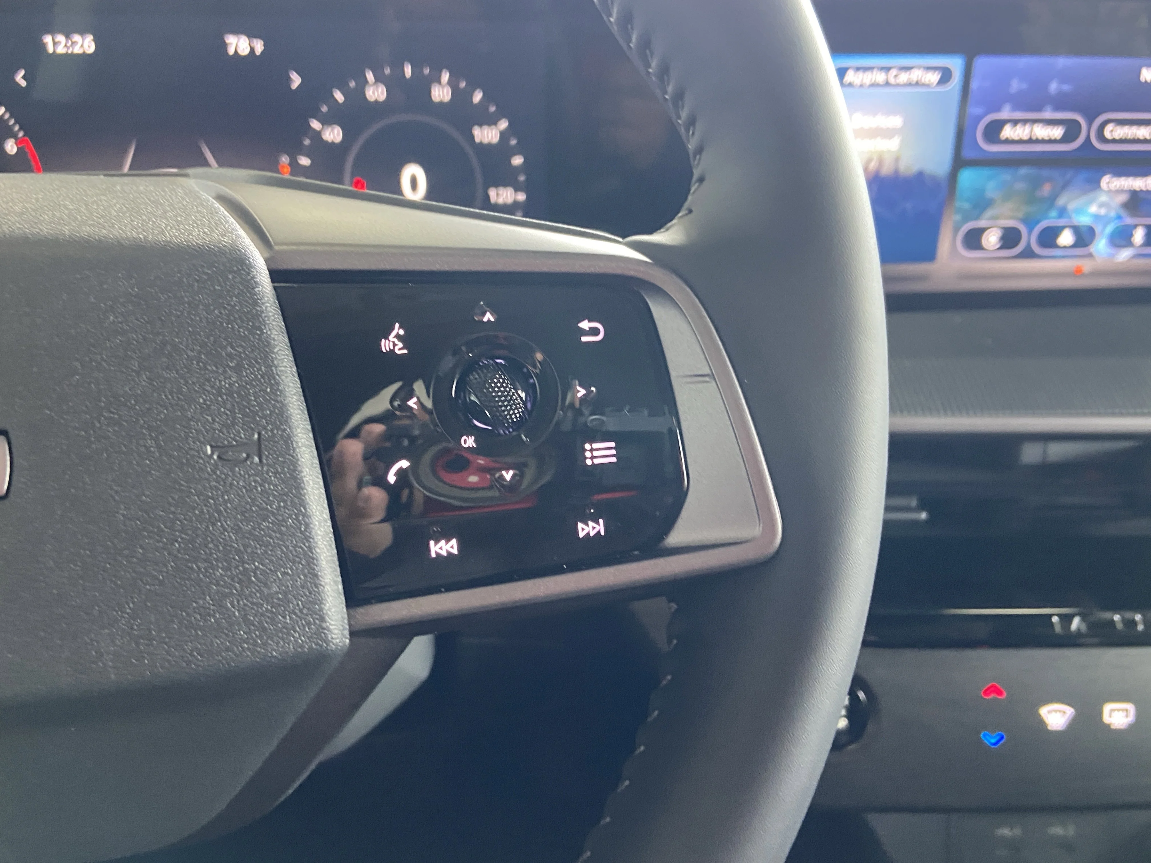 2025 Nissan Murano SV - Photo 19