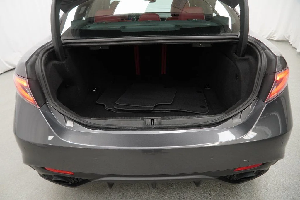Used 2024 Gray Alfa Romeo Veloce image 42