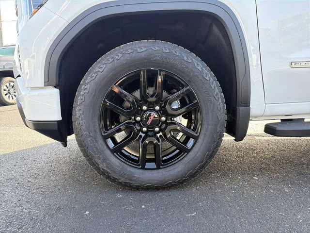 New 2026 Summit White GMC Elevation image 32