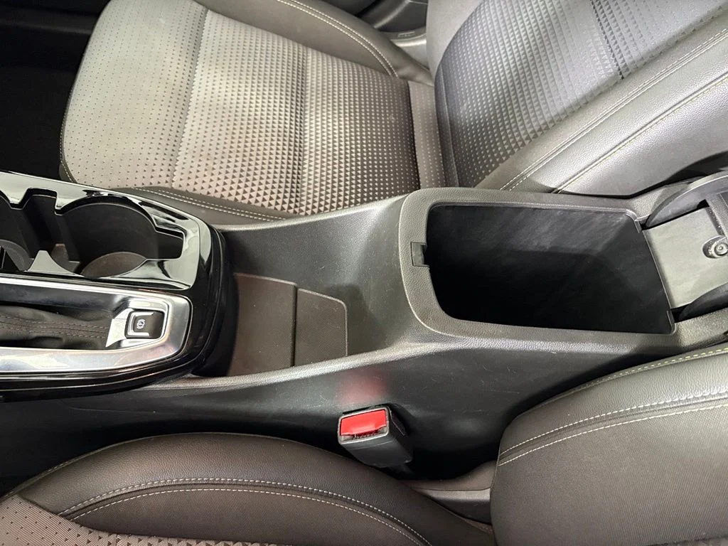 Used 2025 Gray Chevrolet LT image 30