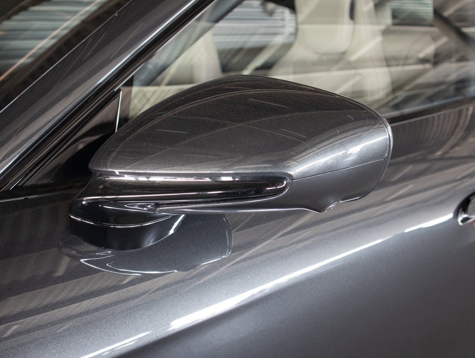 Used 2021 Volcano Grey Metallic Porsche Turbo image 28