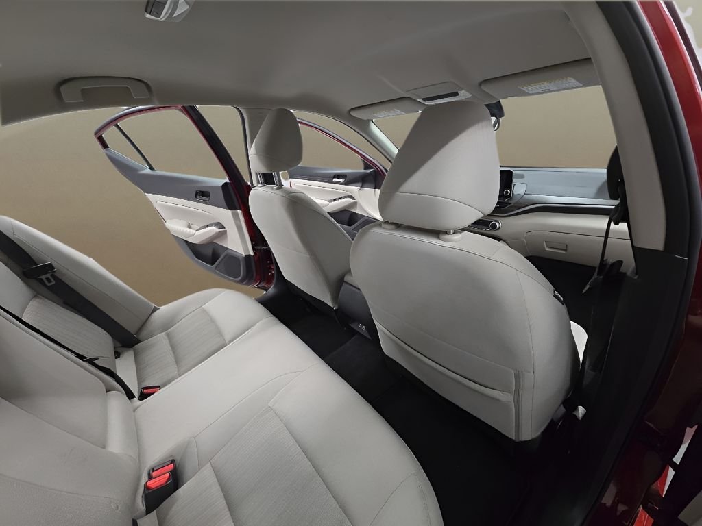 Used 2025 Red Nissan 2.5 SV image 17