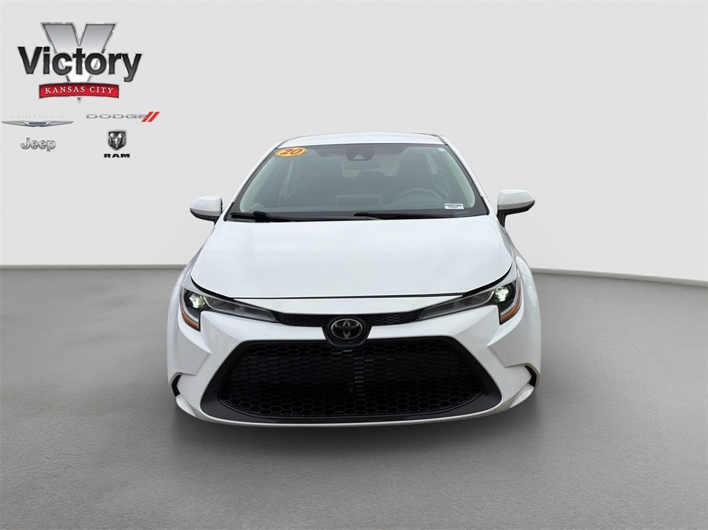 Used 2020 Toyota Corolla LE with VIN 5YFEPRAE7LP122543 for sale in Kansas City