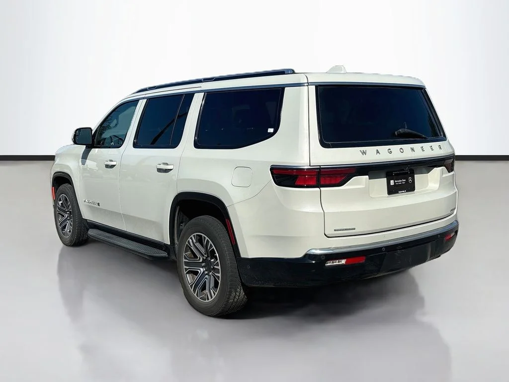 Used 2022 White Jeep Series III image 8