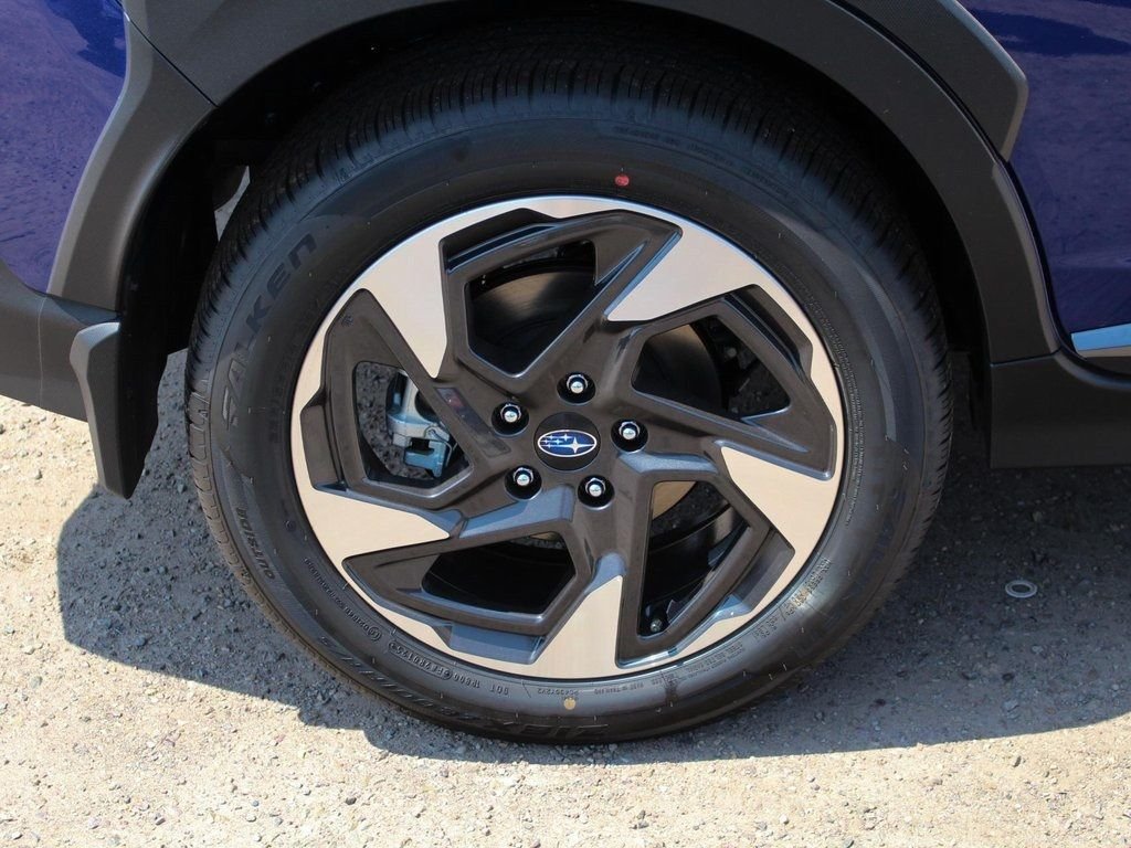 2025 Subaru Crosstrek Limited - Photo 11