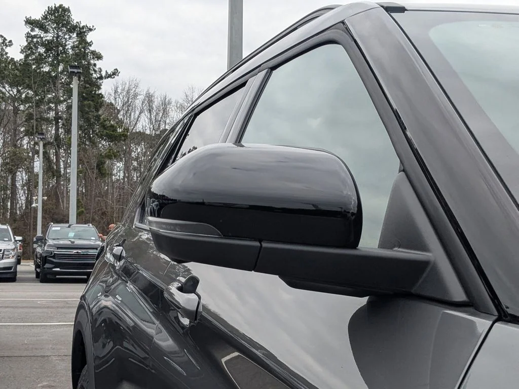 New 2026 Carbonized Gray Metallic Ford Tremor image 11
