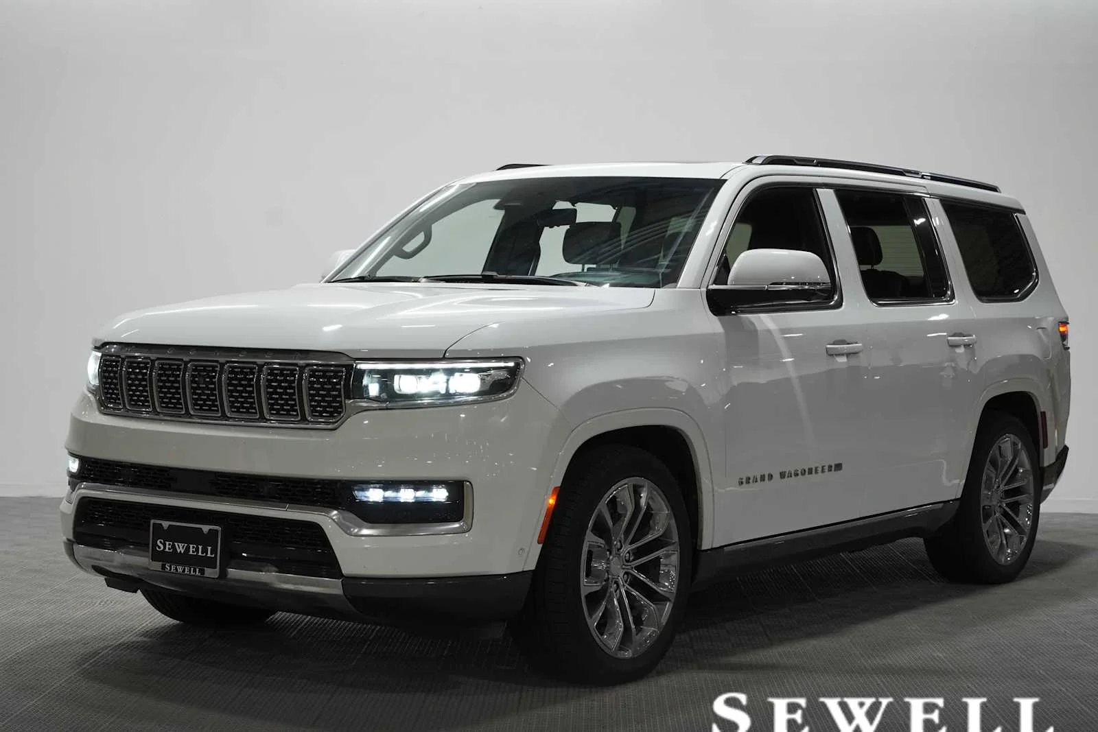 2022 Jeep Grand Wagoneer Series II