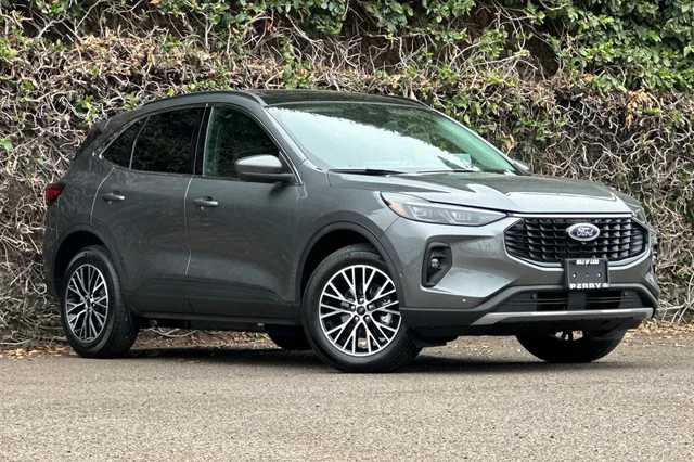 2024 Ford Escape Plug-In Hybrid Base