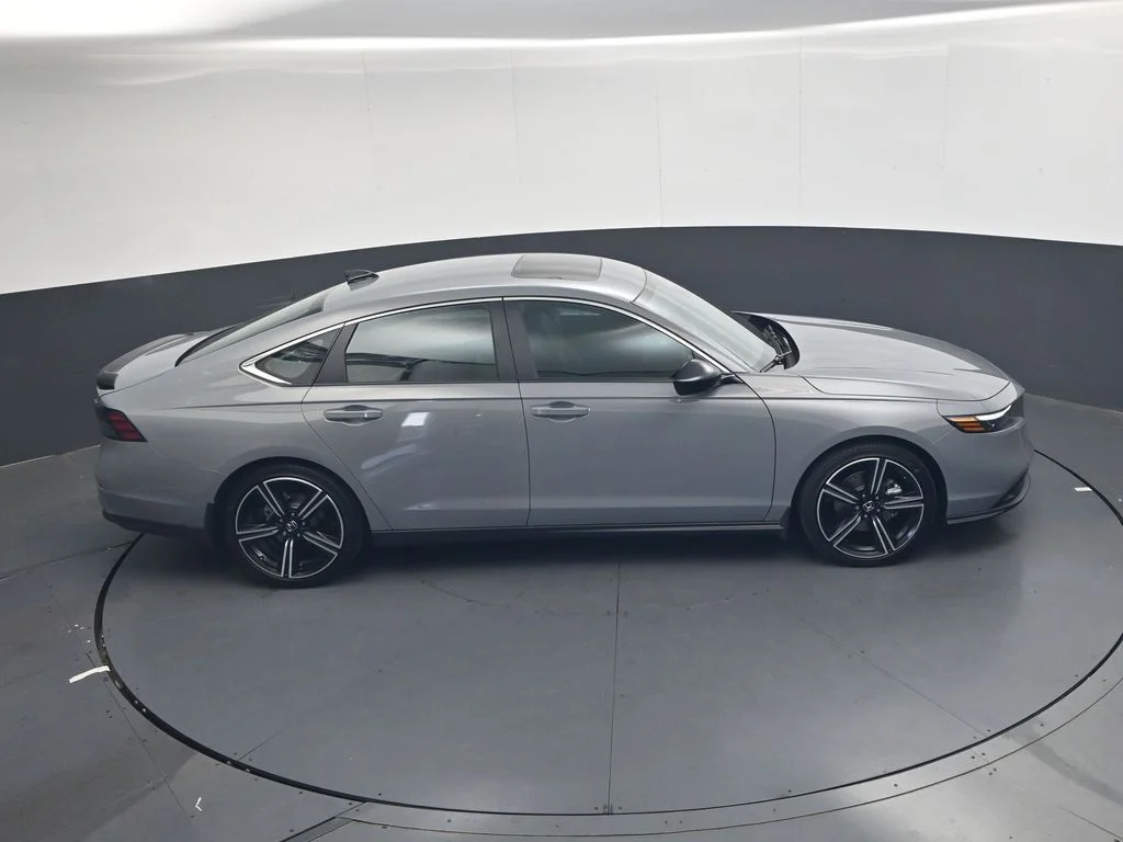 Certified Used 2025 Urban Gray Pearl Honda Sport image 39