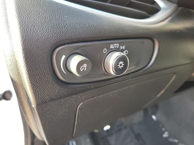 Used 2024 White Chevrolet LT image 19