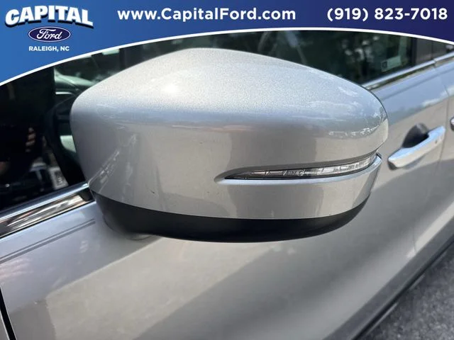 Used 2019 Black Honda EX-L image 12