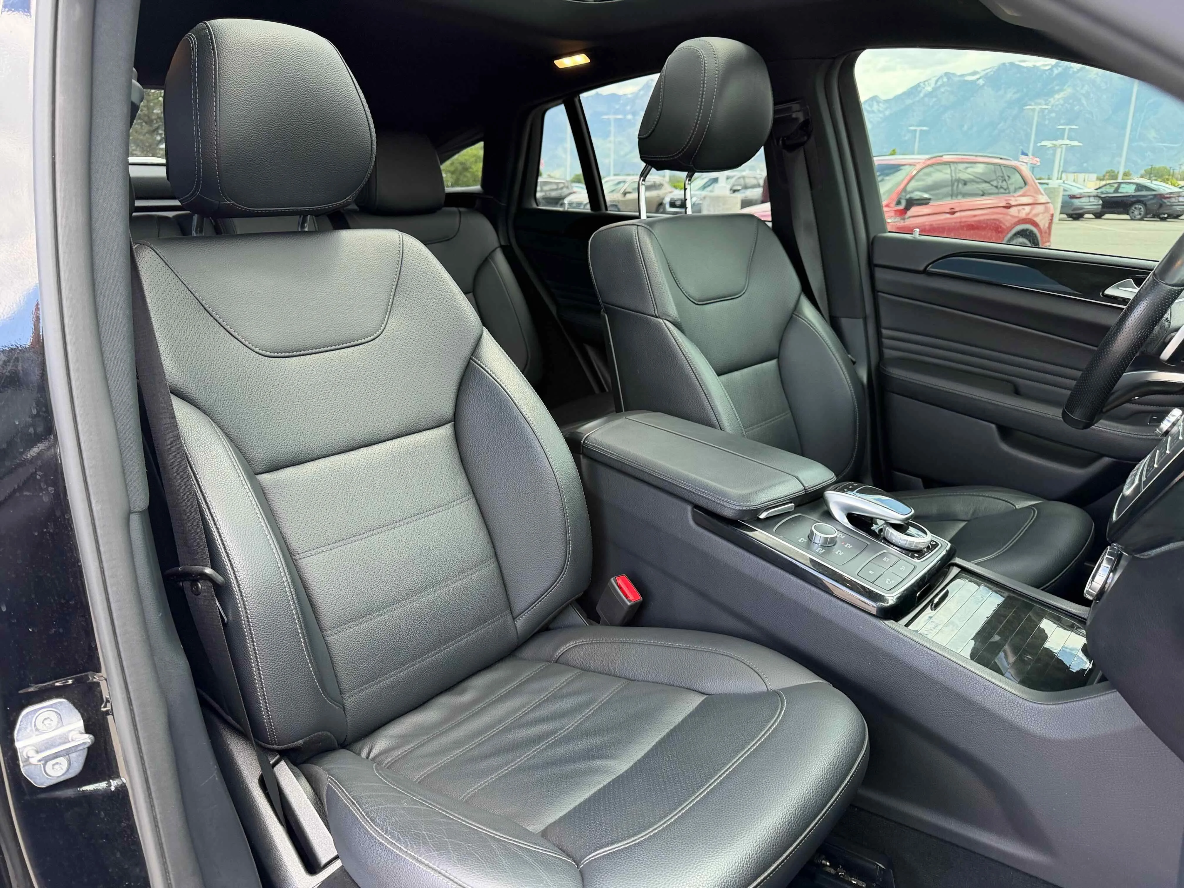 Used 2019 Black Mercedes-Benz AMG® GLE 43 image 32