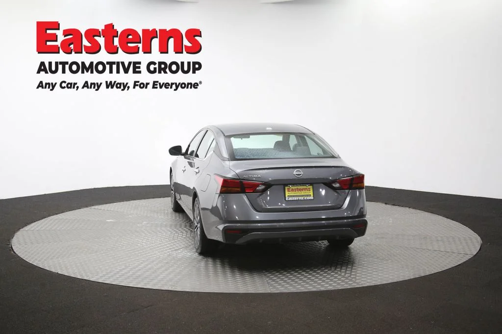 Used 2025 Gray Nissan 2.5 SV image 65