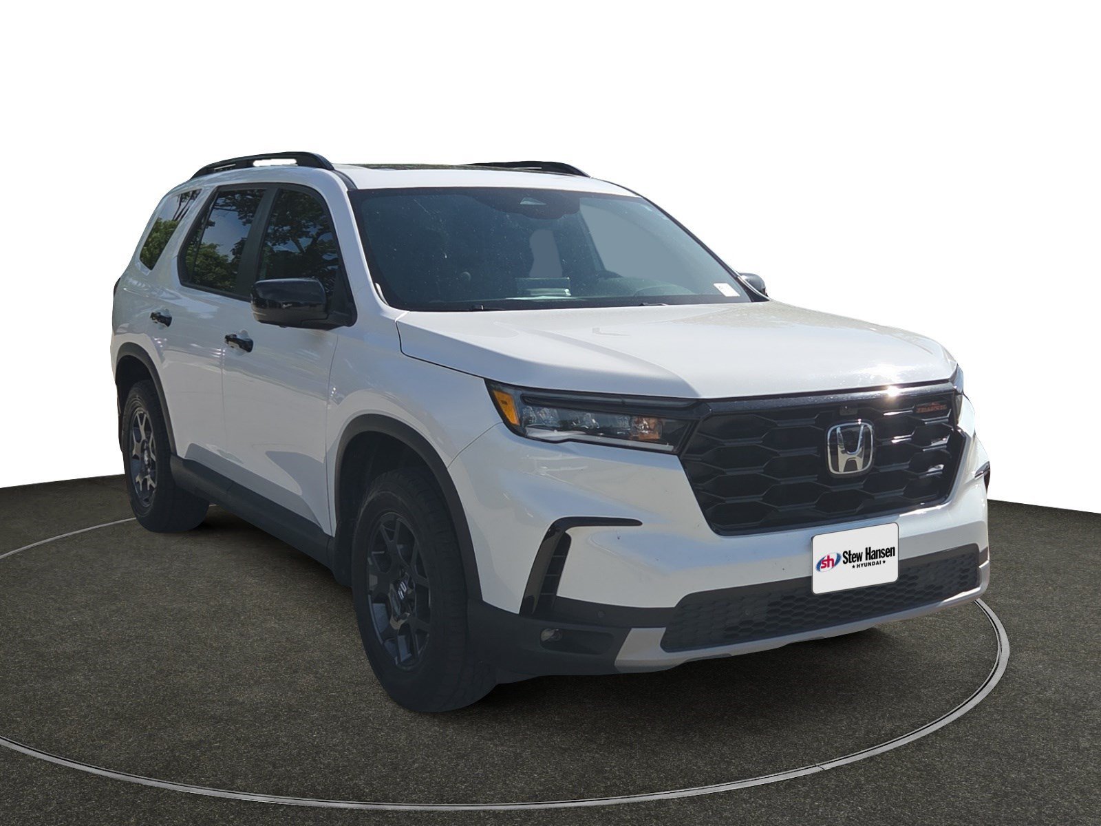 Used 2025 Platinum White Pearl Honda TrailSport image 8