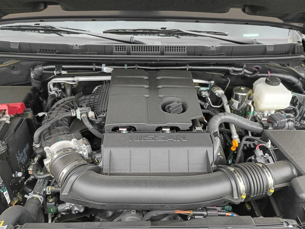 New 2026 Super Black Nissan Crew Cab SV image 29