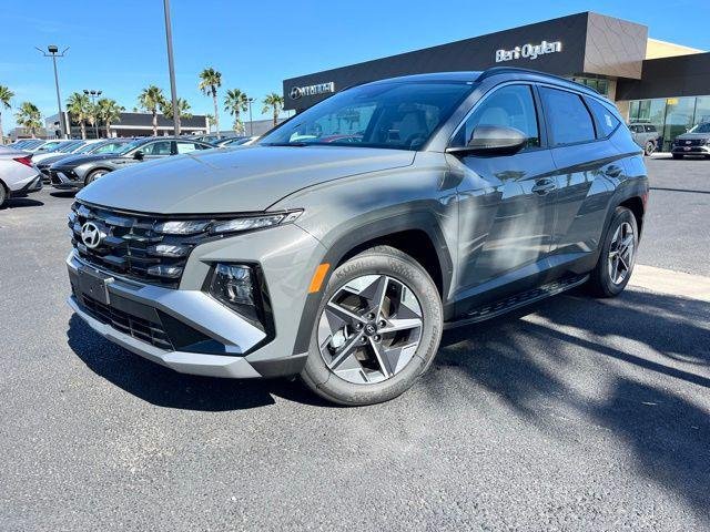 New 2026 Gray Hyundai SEL FWD image 3
