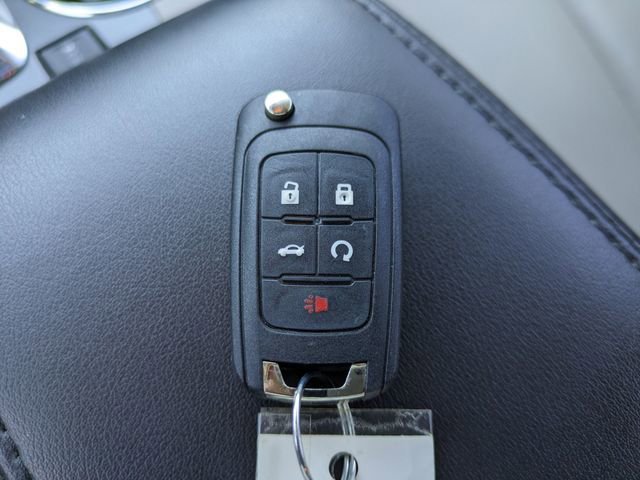 Used 2016 SLATE BLUE METALLIC GMC SLT image 31