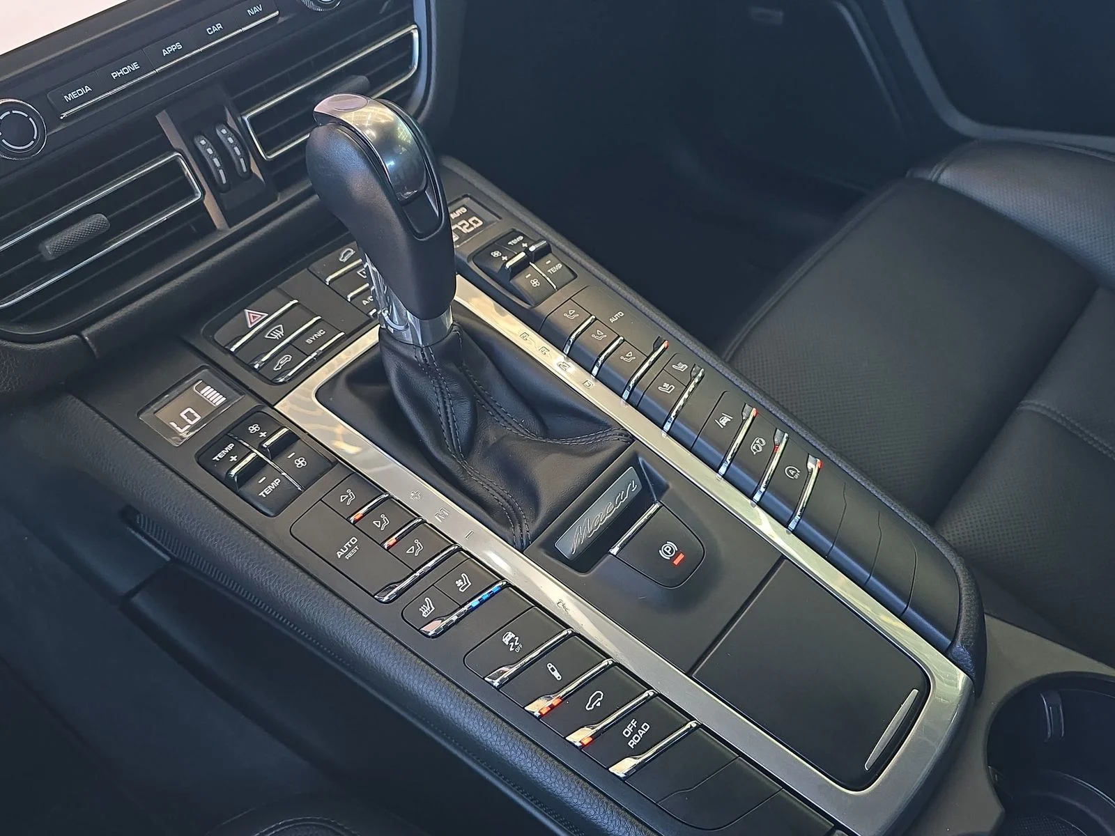 Used 2020 White Porsche GTS image 27