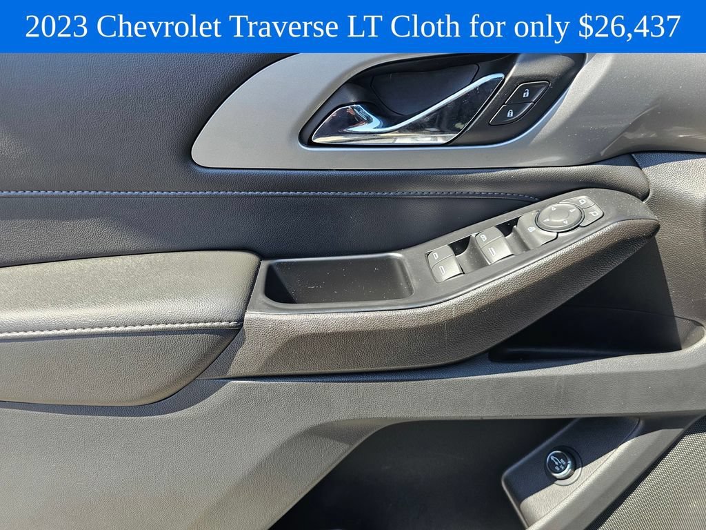 Used 2023 Mosaic Black Metallic Chevrolet LT Cloth image 20