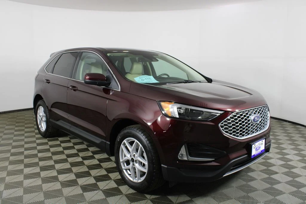2023 Ford Edge SEL AWD's photo